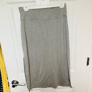 Athleta stretch midi skirt